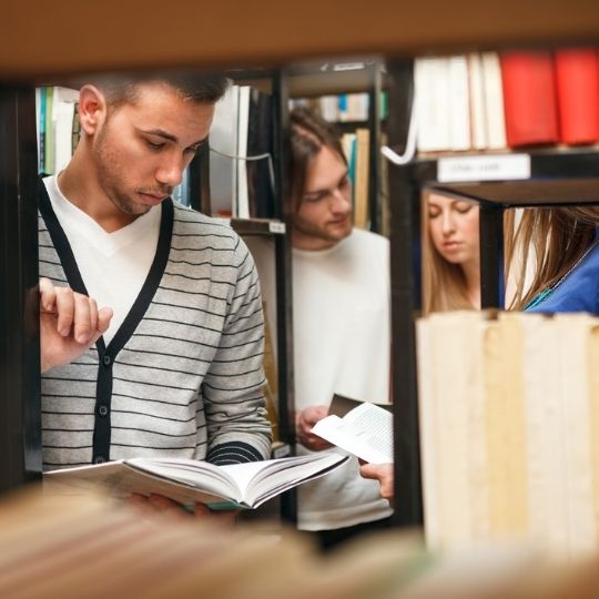 Students in library 